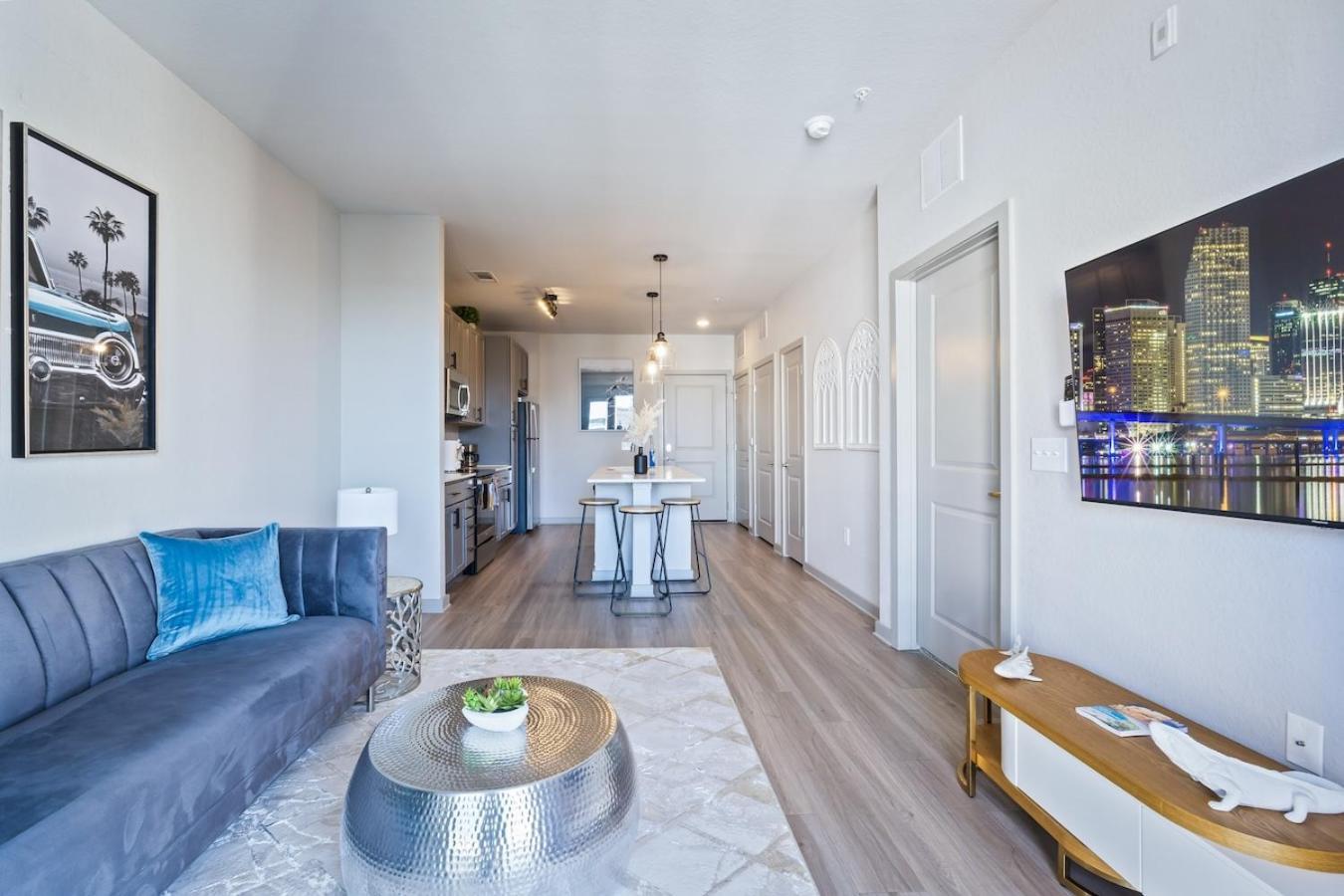 Stylish 1 Bed In Downtown St Pete W Free Parking *